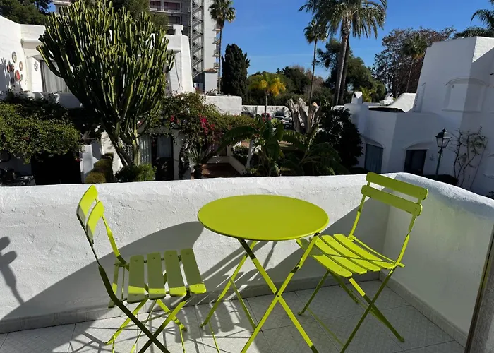 Alia Townhouse Apartment *