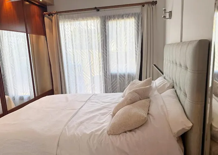 Alia Townhouse Apartment